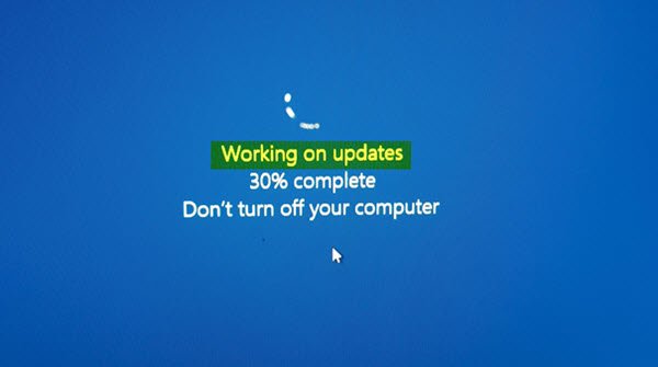 Windows 11/10 が「更新作業中」のまま停止する